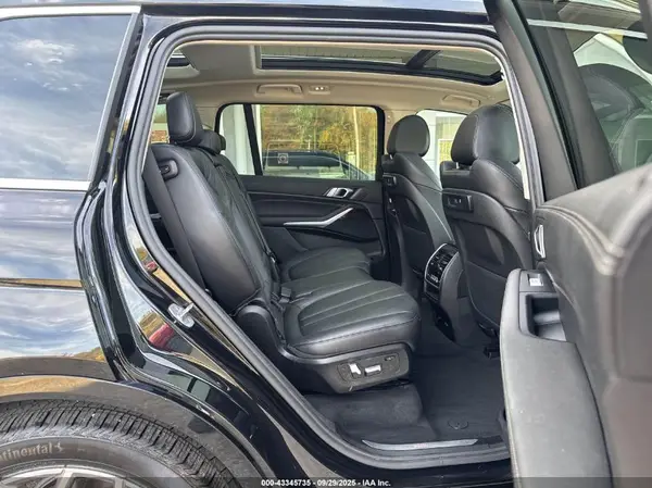 5UXCW2C01M9G78181 2021 BMW X7 - Image 8