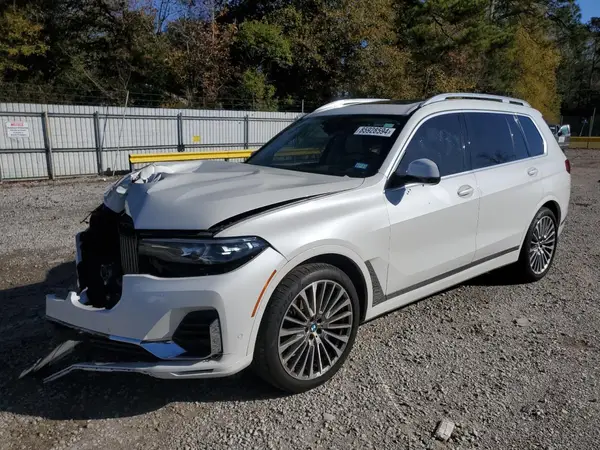 5UXCW2C01M9G95322 2021 BMW X7 - Image 1