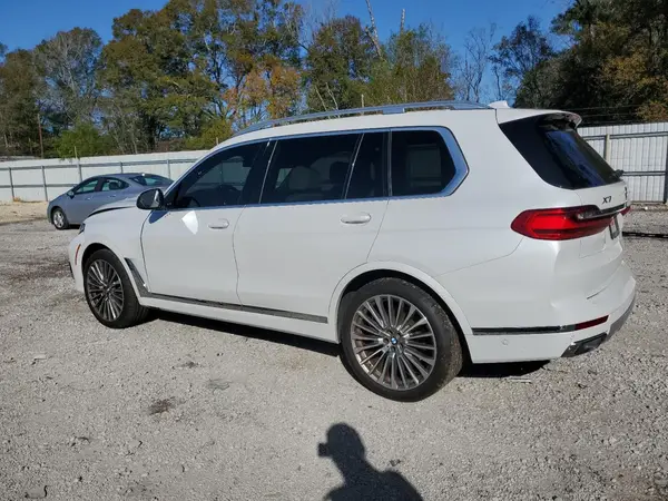 5UXCW2C01M9G95322 2021 BMW X7 - Image 2