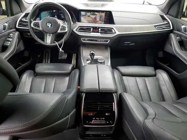 5UXCW2C01N9K38718 2022 BMW X7 - Image 8