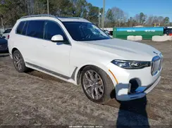 5UXCW2C01N9L72533 2022 BMW X7