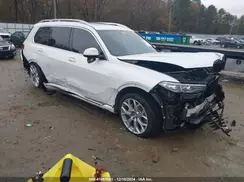 5UXCW2C01N9M08284 2022 BMW X7