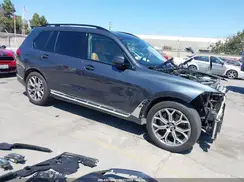 5UXCW2C01N9M37851 2022 BMW X7