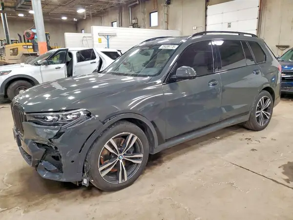 5UXCW2C01N9M47585 2022 BMW X7 - Image 1