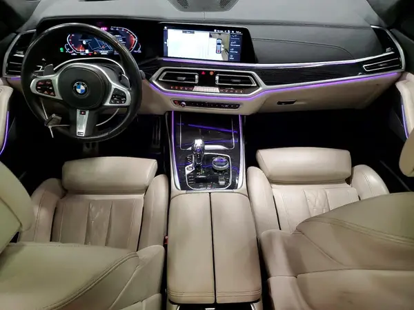 5UXCW2C01N9M47585 2022 BMW X7 - Image 8