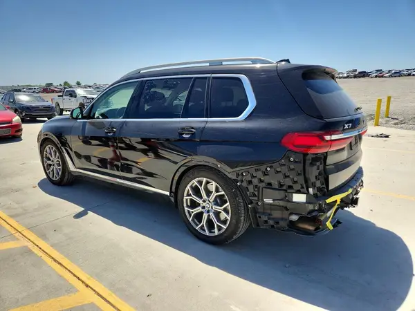 5UXCW2C02L9B99279 2020 BMW X7 - Image 2
