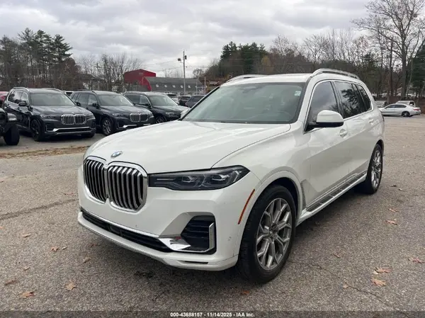 5UXCW2C02L9C39408 2020 BMW X7 - Image 2