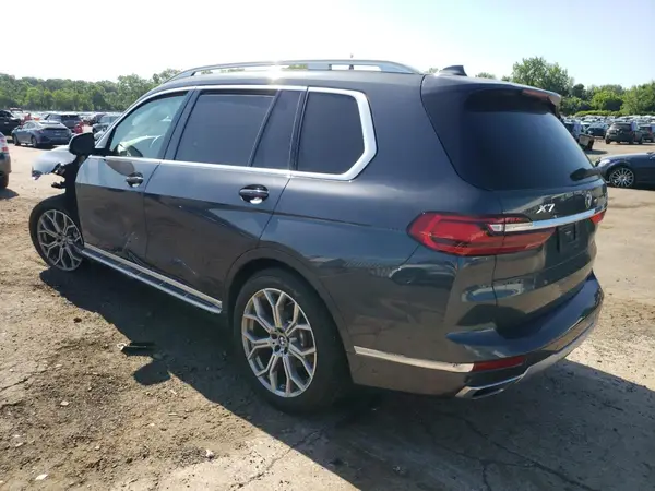 5UXCW2C02L9C82663 2020 BMW X7 - Image 2