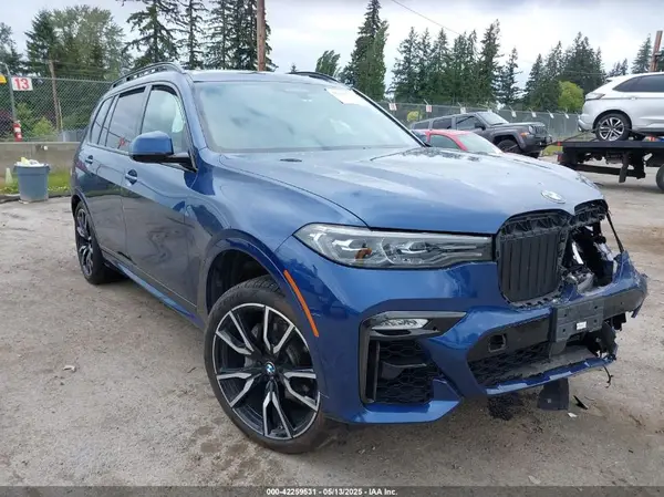 5UXCW2C02L9C85627 2020 BMW X7 - Image 1