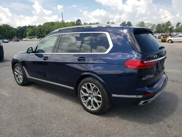 5UXCW2C02L9C95879 2020 BMW X7 - Image 2