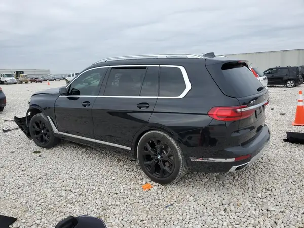 5UXCW2C02M9D92985 2021 BMW X7 - Image 2
