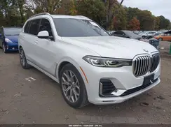 5UXCW2C02M9E53946 2021 BMW X7