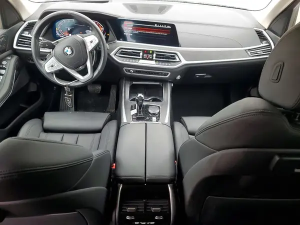 5UXCW2C02N9J84393 2022 BMW X7 - Image 8
