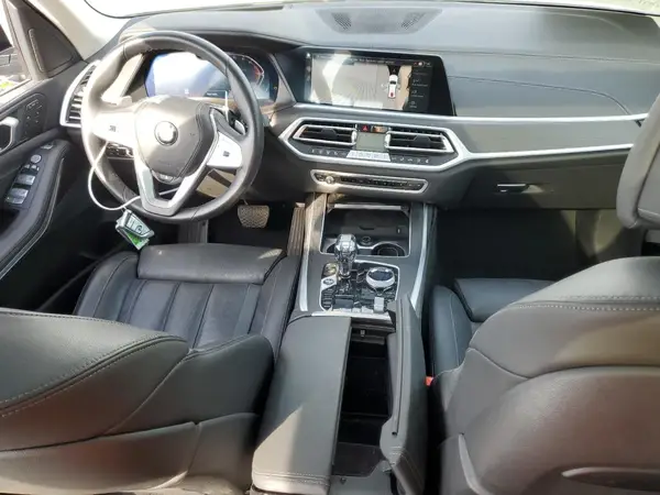 5UXCW2C02N9K79522 2022 BMW X7 - Image 8