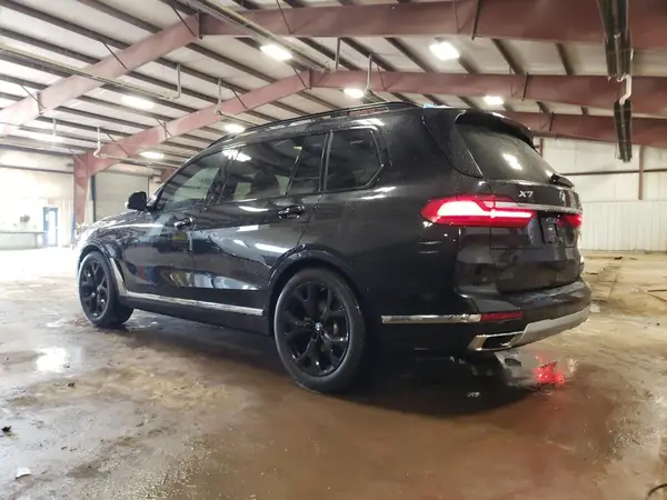 5UXCW2C02N9L06010 2022 BMW X7 - Image 2