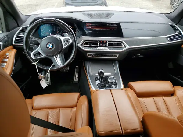 5UXCW2C02N9L47849 2022 BMW X7 - Image 8