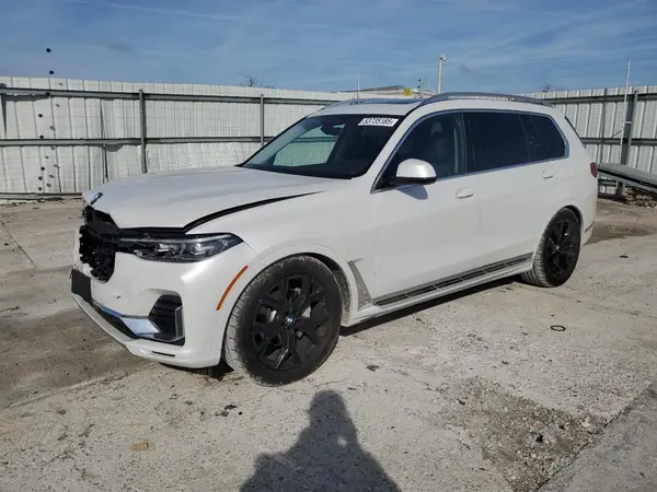 5UXCW2C02N9L61332 2022 BMW X7 - Image 1