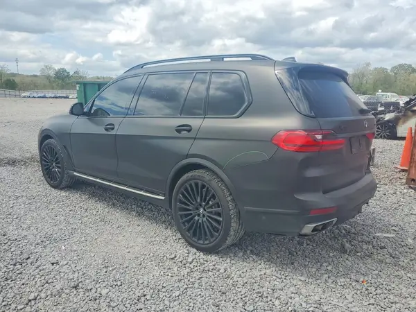 5UXCW2C03L9A02507 2020 BMW X7 - Image 2