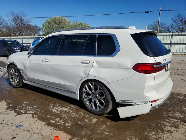 5UXCW2C03L9B20329 2020 BMW X7 - Image 2