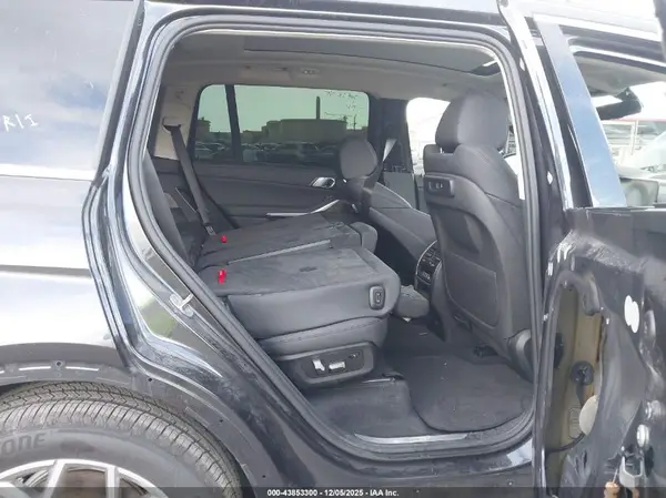 5UXCW2C03L9B60409 2020 BMW X7 - Image 8
