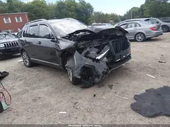 5UXCW2C03L9C18048 2020 BMW X7
