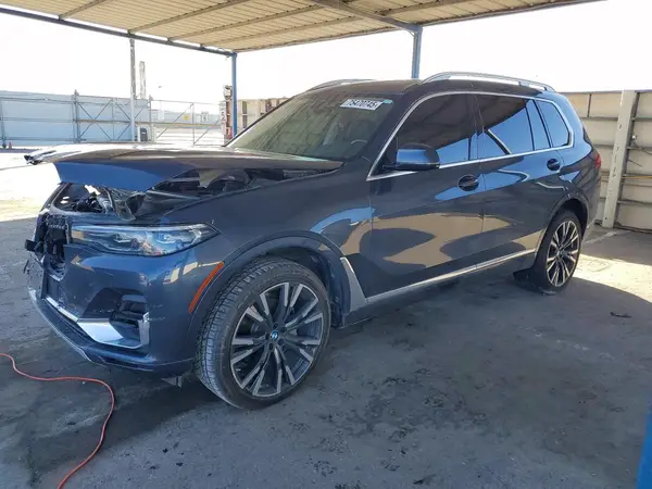 5UXCW2C03L9C50823 2020 BMW X7 - Image 1