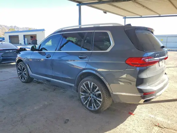 5UXCW2C03L9C50823 2020 BMW X7 - Image 2