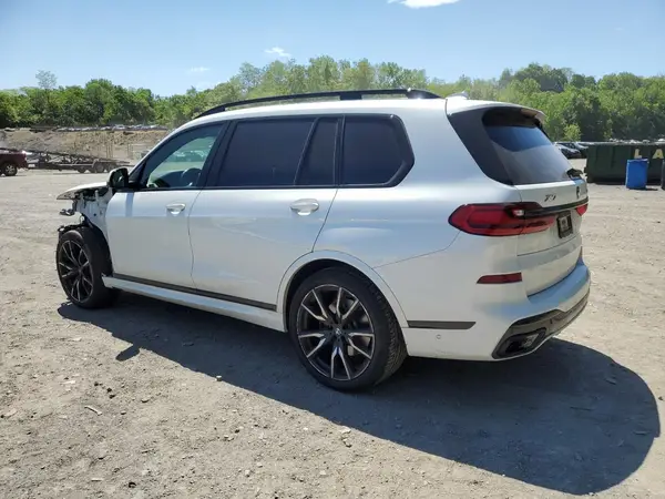 5UXCW2C03M9D77539 2021 BMW X7 - Image 2