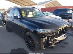 5UXCW2C03M9F77496 2021 BMW X7
