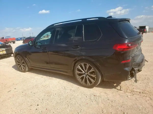 5UXCW2C03M9G45053 2021 BMW X7 - Image 2