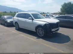 5UXCW2C03M9G55758 2021 BMW X7