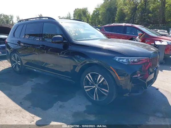 5UXCW2C03N9J70244 2022 BMW X7 - Image 1
