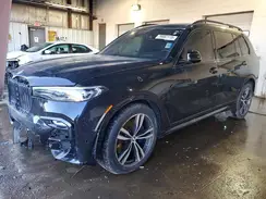 5UXCW2C03N9K70165 2022 BMW X7