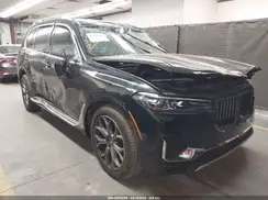 5UXCW2C03N9K99083 2022 BMW X7