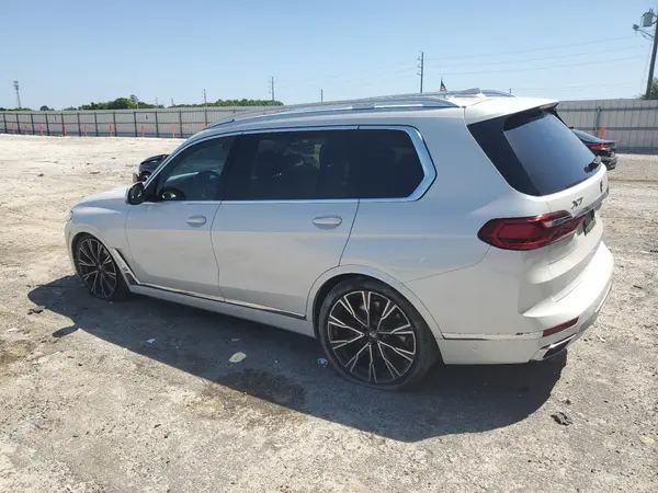 5UXCW2C03N9L61470 2022 BMW X7 - Image 2