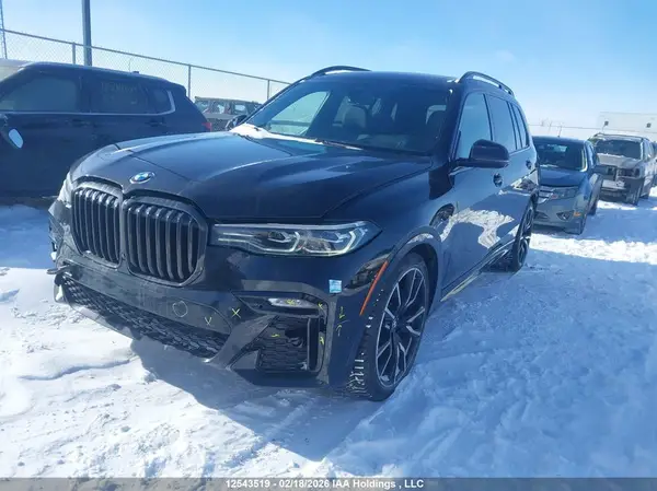 5UXCW2C03N9L81637 2022 BMW X7 - Image 2