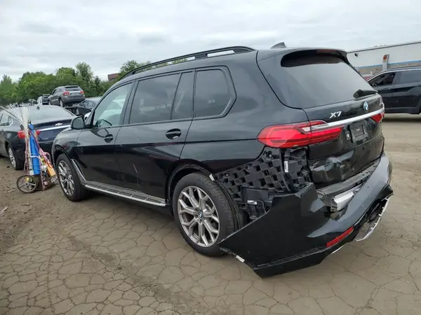 5UXCW2C03N9M08416 2022 BMW X7 - Image 2