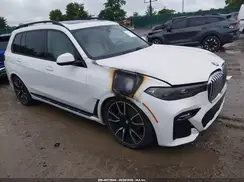 5UXCW2C03N9M41061 2022 BMW X7