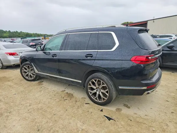 5UXCW2C04L0E74736 2020 BMW X7 - Image 2