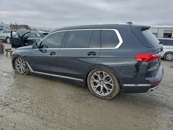 5UXCW2C04L9A01981 2020 BMW X7 - Image 2