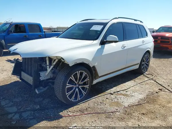5UXCW2C04L9A02502 2020 BMW X7 - Image 2