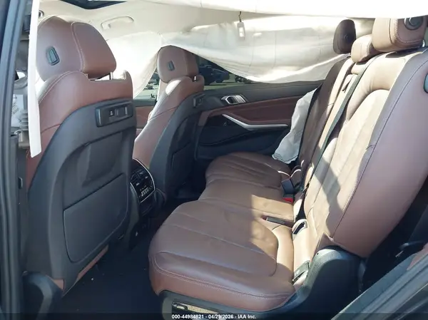 5UXCW2C04L9A03858 2020 BMW X7 - Image 8