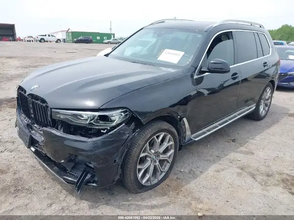 5UXCW2C04L9B42405 2020 BMW X7 - Image 2