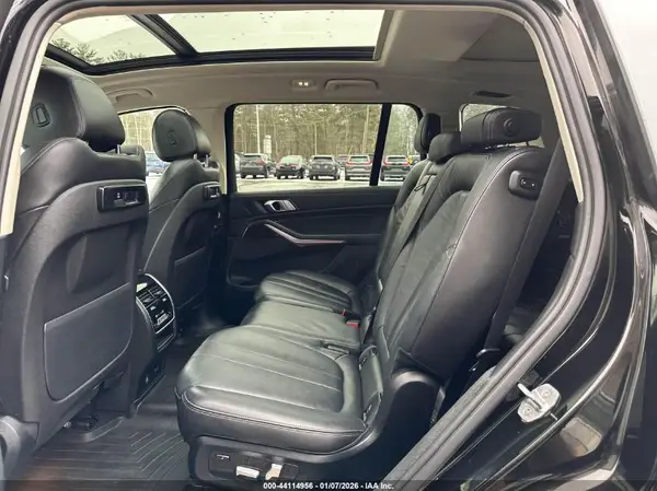 5UXCW2C04L9B56689 2020 BMW X7 - Image 8
