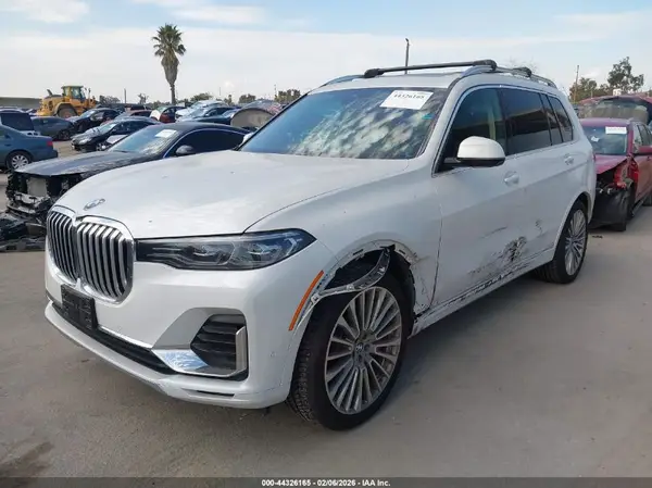 5UXCW2C04L9C13117 2020 BMW X7 - Image 2