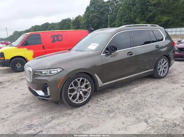 5UXCW2C04L9C40530 2020 BMW X7 - Image 2