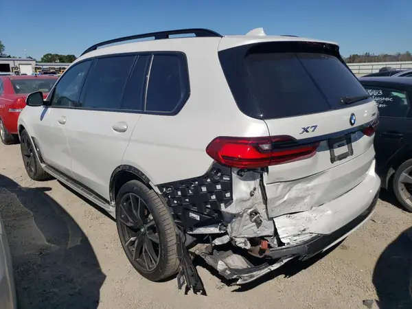 5UXCW2C04L9D13699 2020 BMW X7 - Image 2