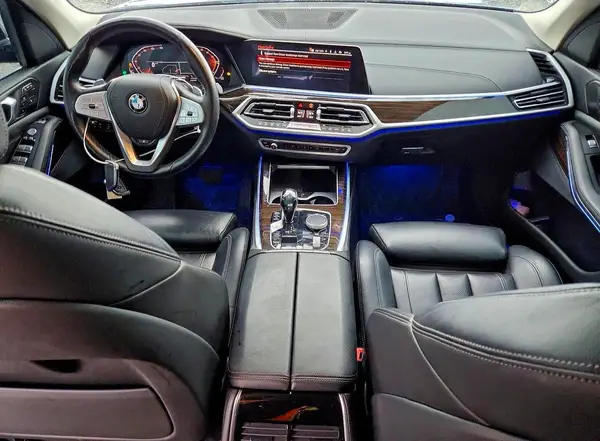 5UXCW2C04M9D95662 2021 BMW X7 - Image 8