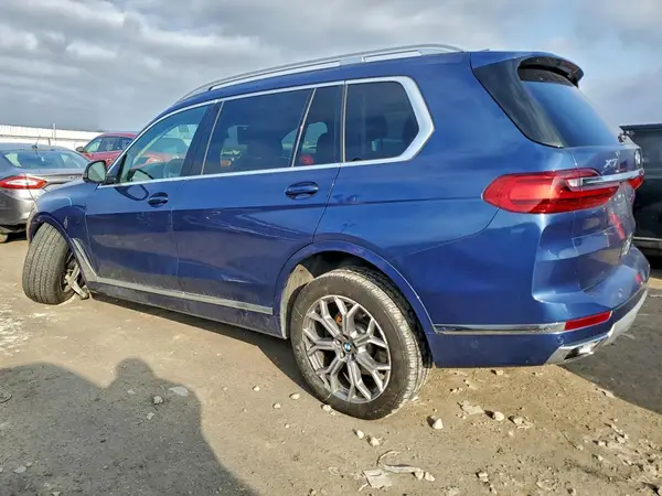 5UXCW2C04M9D95953 2021 BMW X7 - Image 2