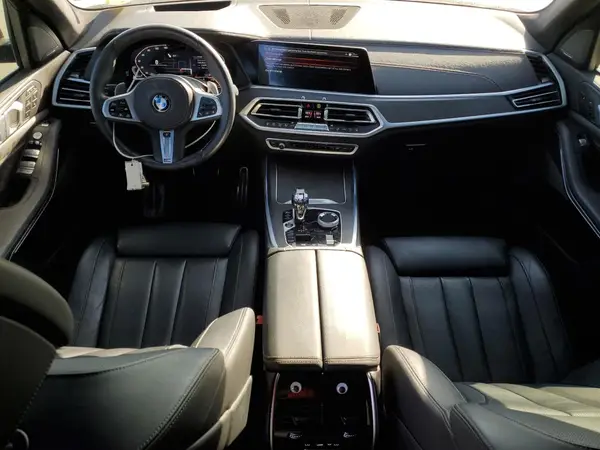 5UXCW2C04M9G35549 2021 BMW X7 - Image 8
